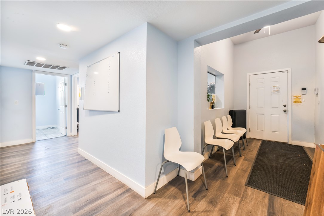 3825 Raymert Drive Las Vegas NV 89121