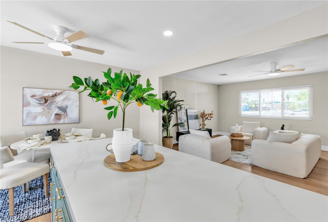 2800 Avalon Avenue Las Vegas NV 89107