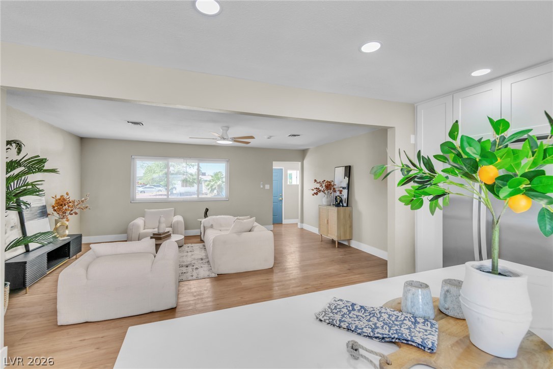 2800 Avalon Avenue Las Vegas NV 89107