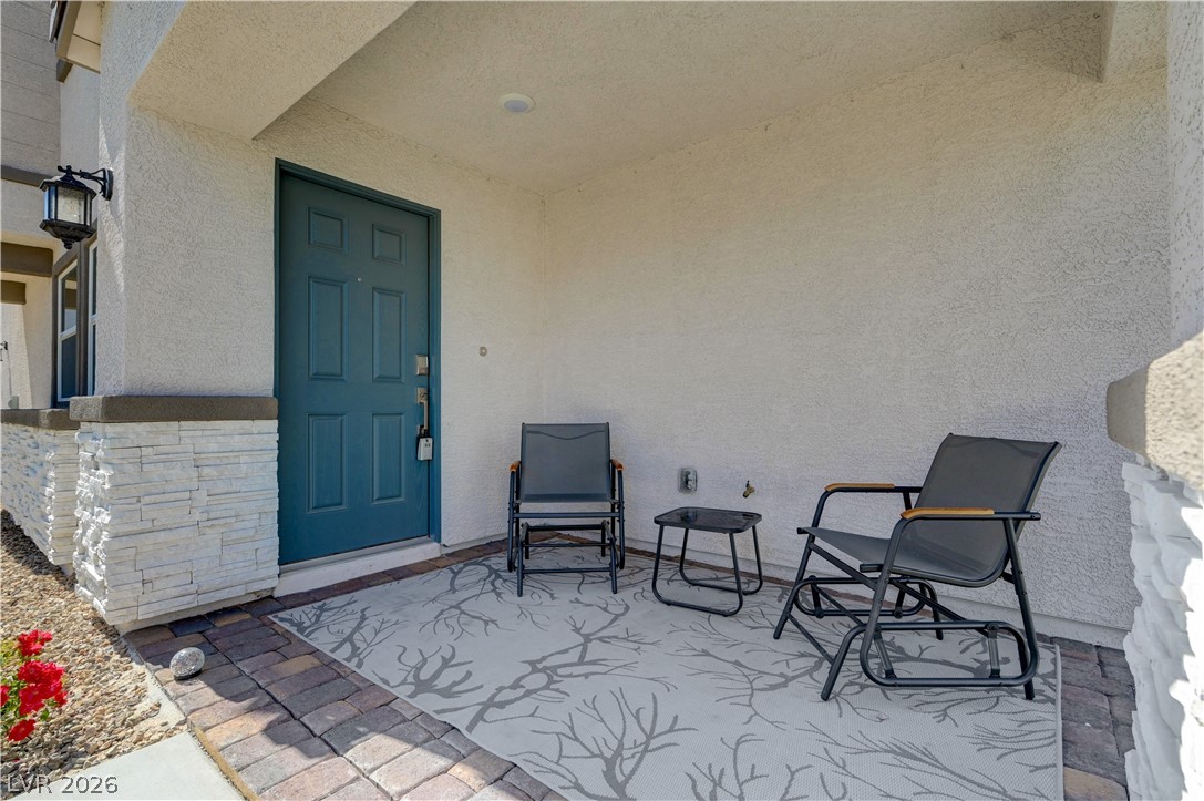 6318 Foxes Dale Street Las Vegas NV 89166
