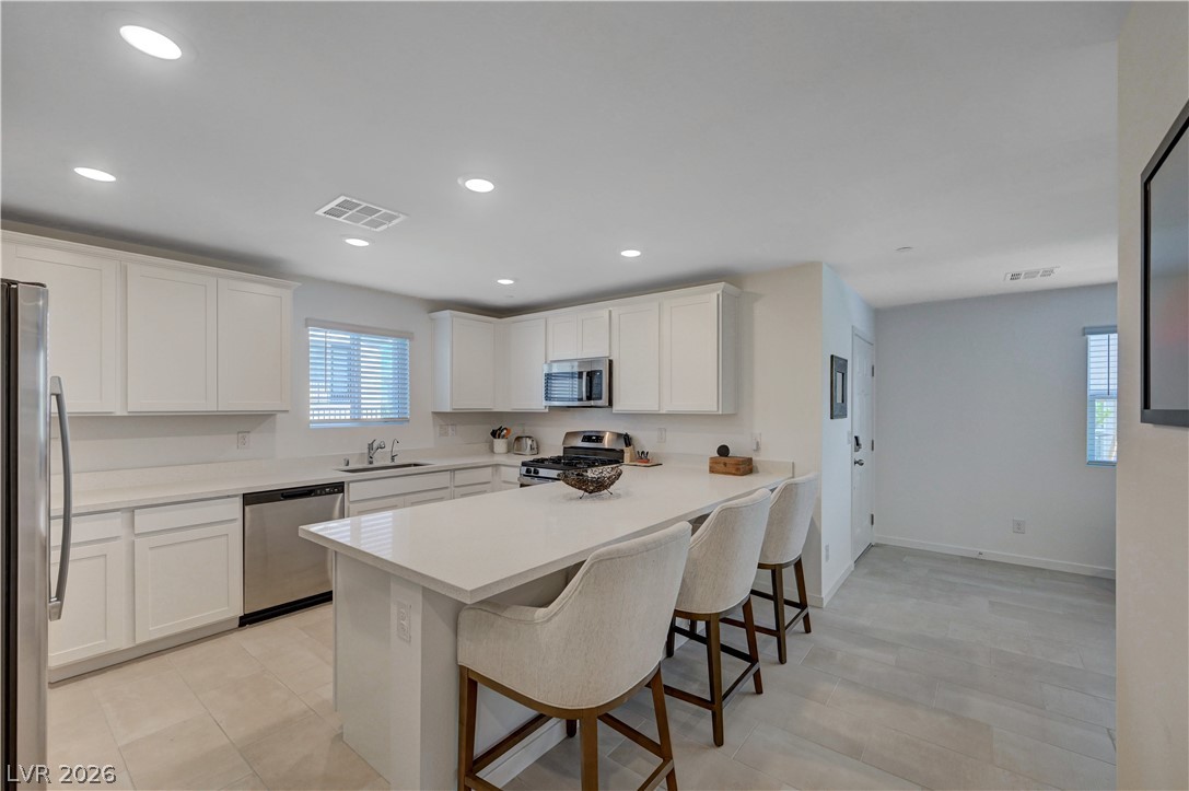 6318 Foxes Dale Street Las Vegas NV 89166
