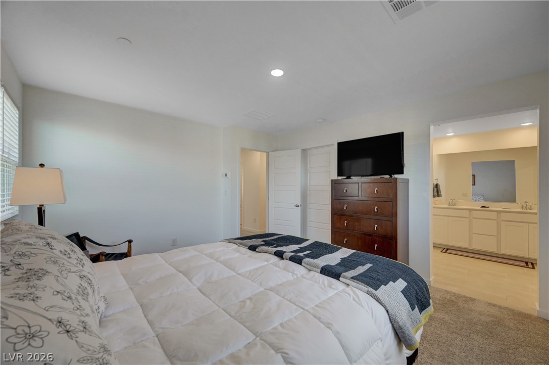 6318 Foxes Dale Street Las Vegas NV 89166