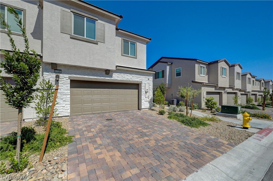 6318 Foxes Dale Street Las Vegas NV 89166