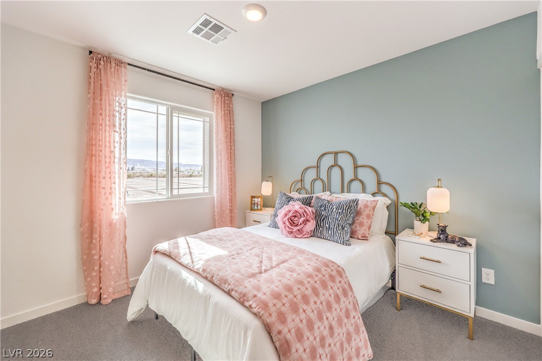 911 Pink Sugarbird Street Henderson NV 89011