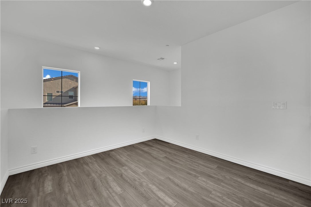 207 Callen Falls Avenue 1725 Henderson NV 89011