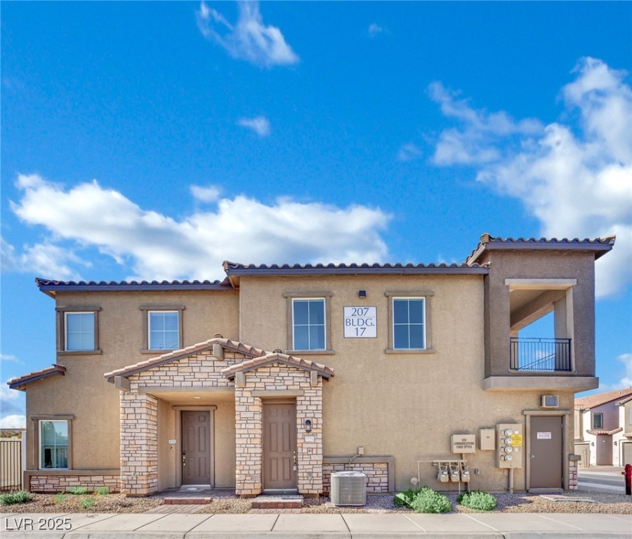 207 Callen Falls Avenue 1725 Henderson NV 89011