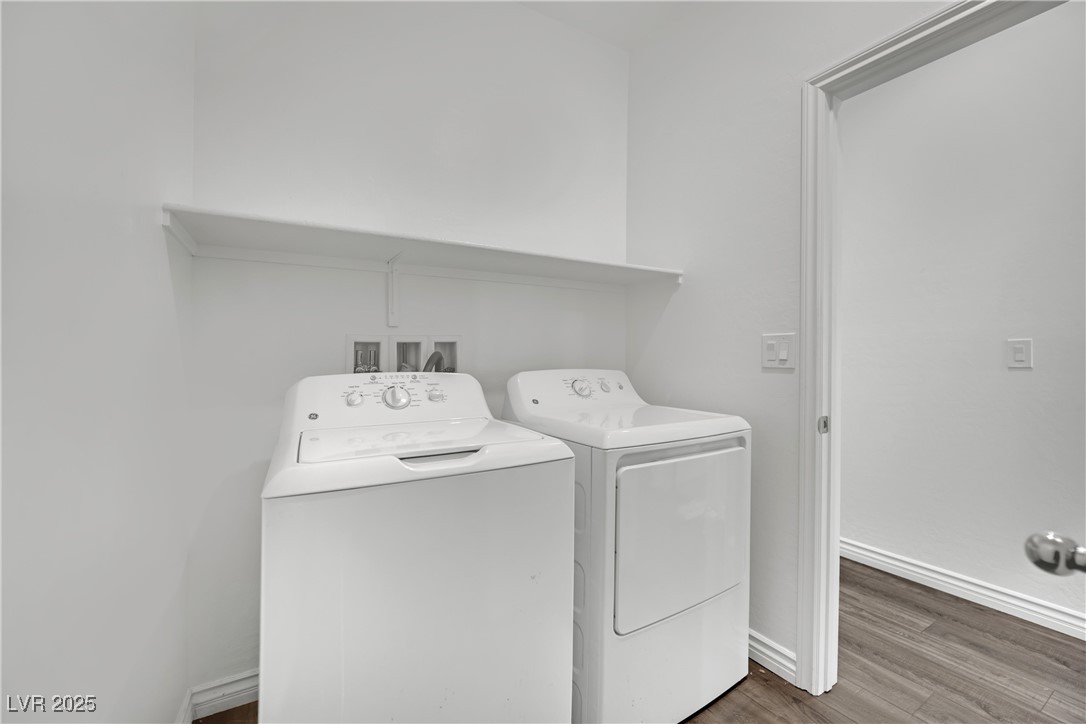 207 Callen Falls Avenue 1725 Henderson NV 89011