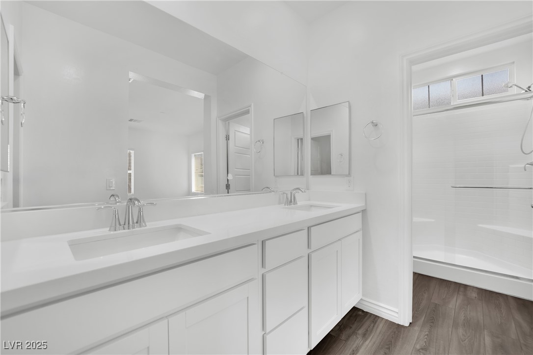 207 Callen Falls Avenue 1725 Henderson NV 89011