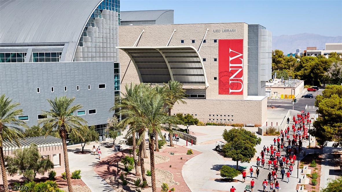 1729 Jupiter Court C Las Vegas NV 89119
