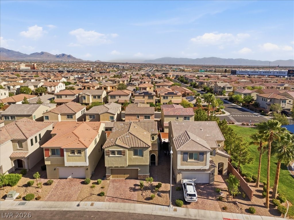9008 Misty Leaf Avenue Las Vegas NV 89148