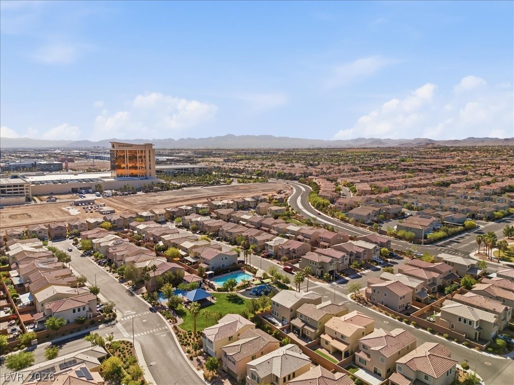 9008 Misty Leaf Avenue Las Vegas NV 89148