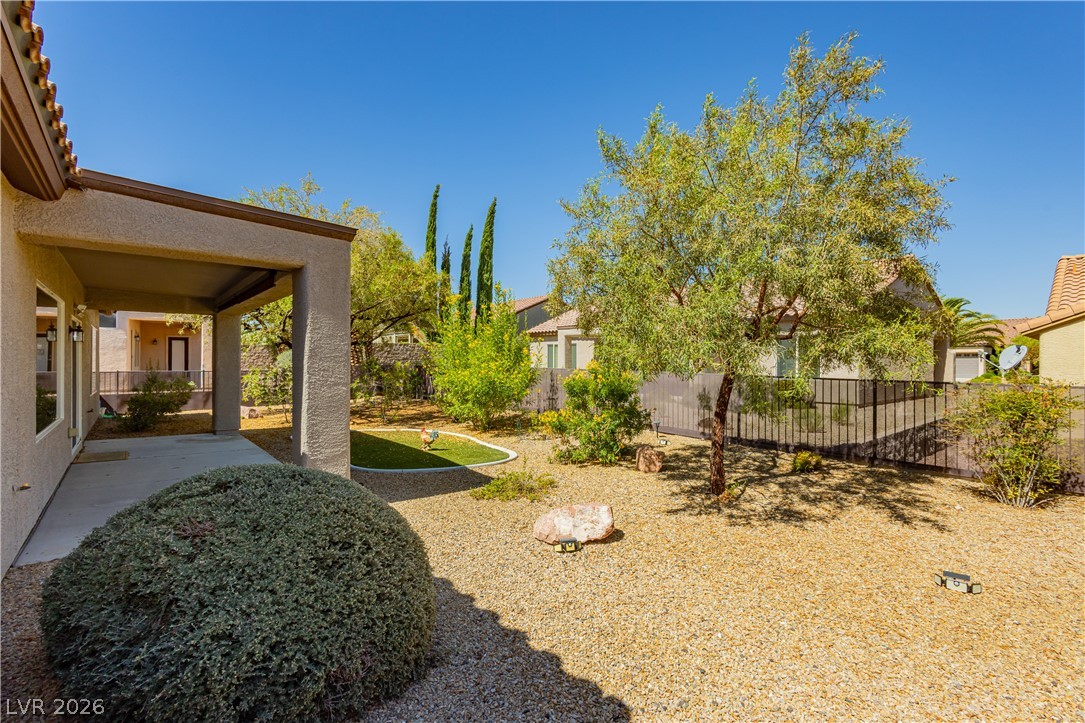 2127 Waterton Rivers Drive Henderson NV 89044