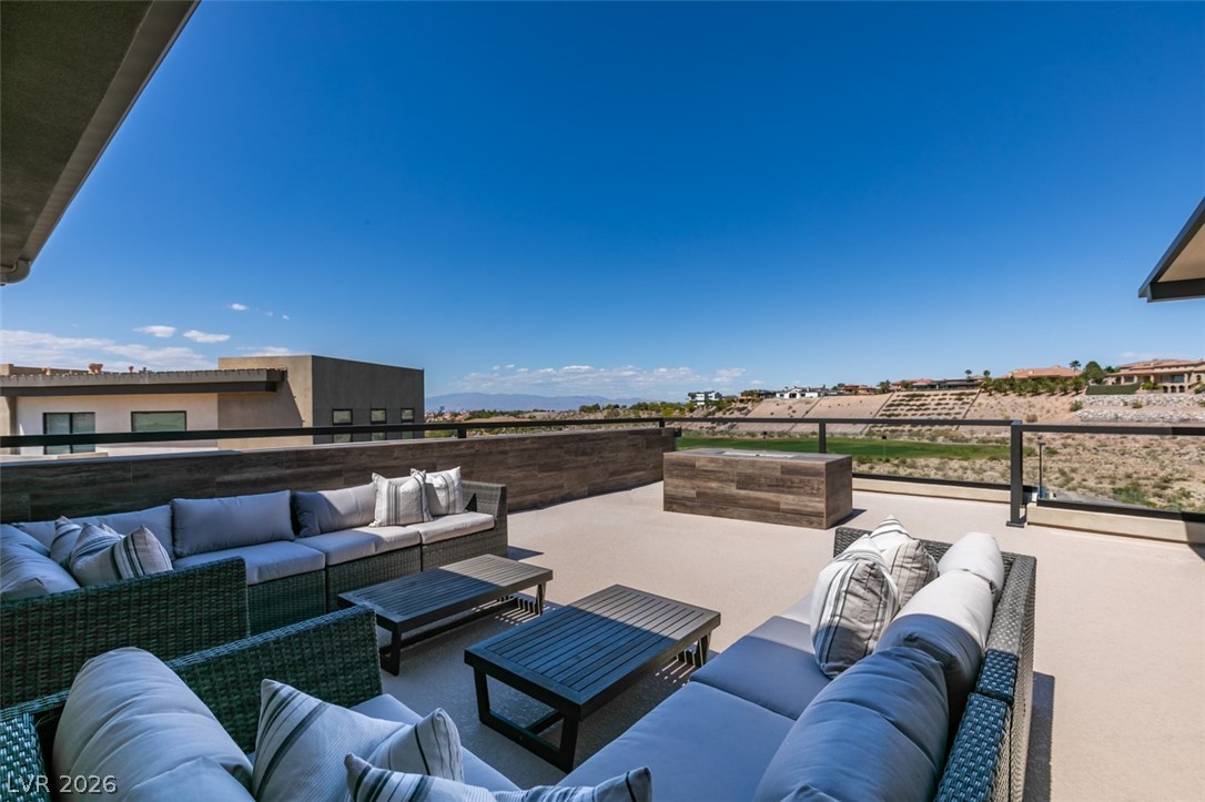 1376 Opal Valley Street Henderson NV 89052