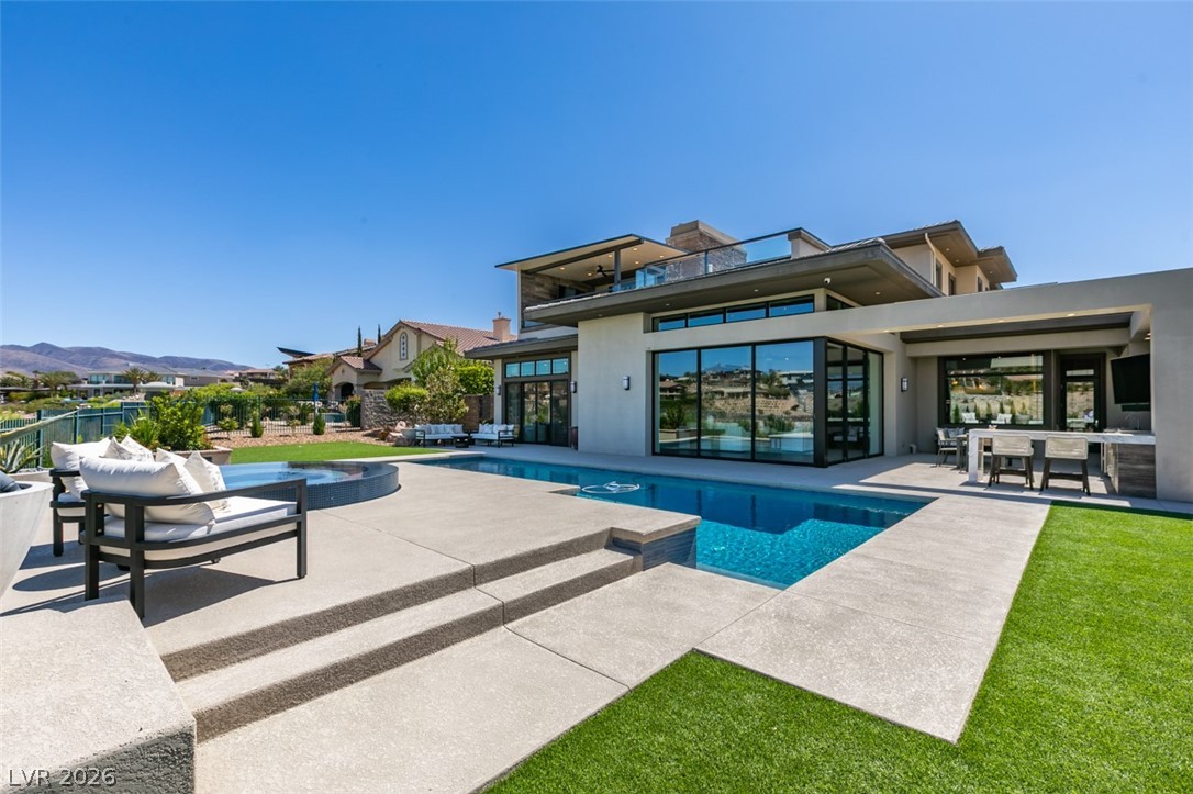 1376 Opal Valley Street Henderson NV 89052