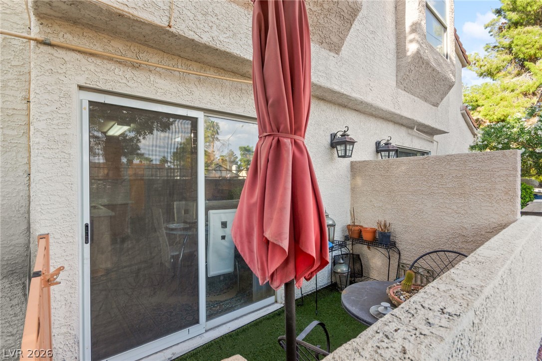 6905 Coral Rock Drive Las Vegas NV 89108