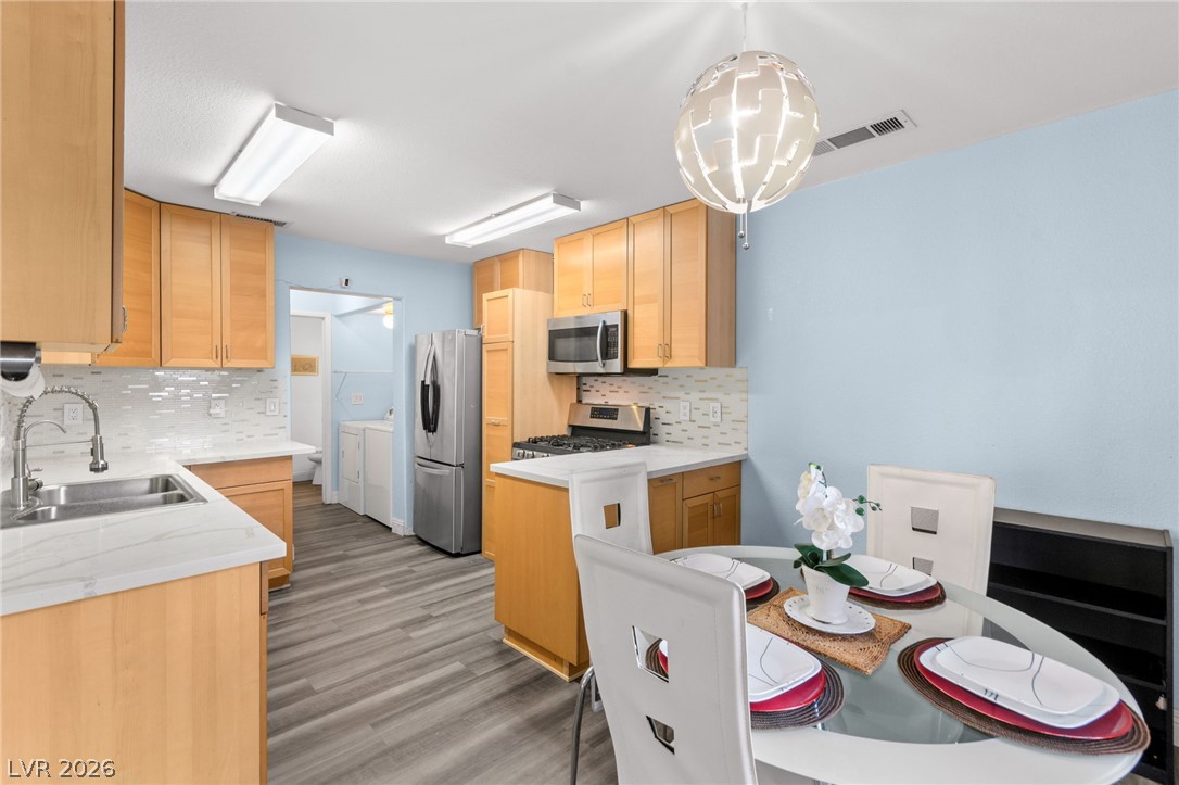 6905 Coral Rock Drive Las Vegas NV 89108