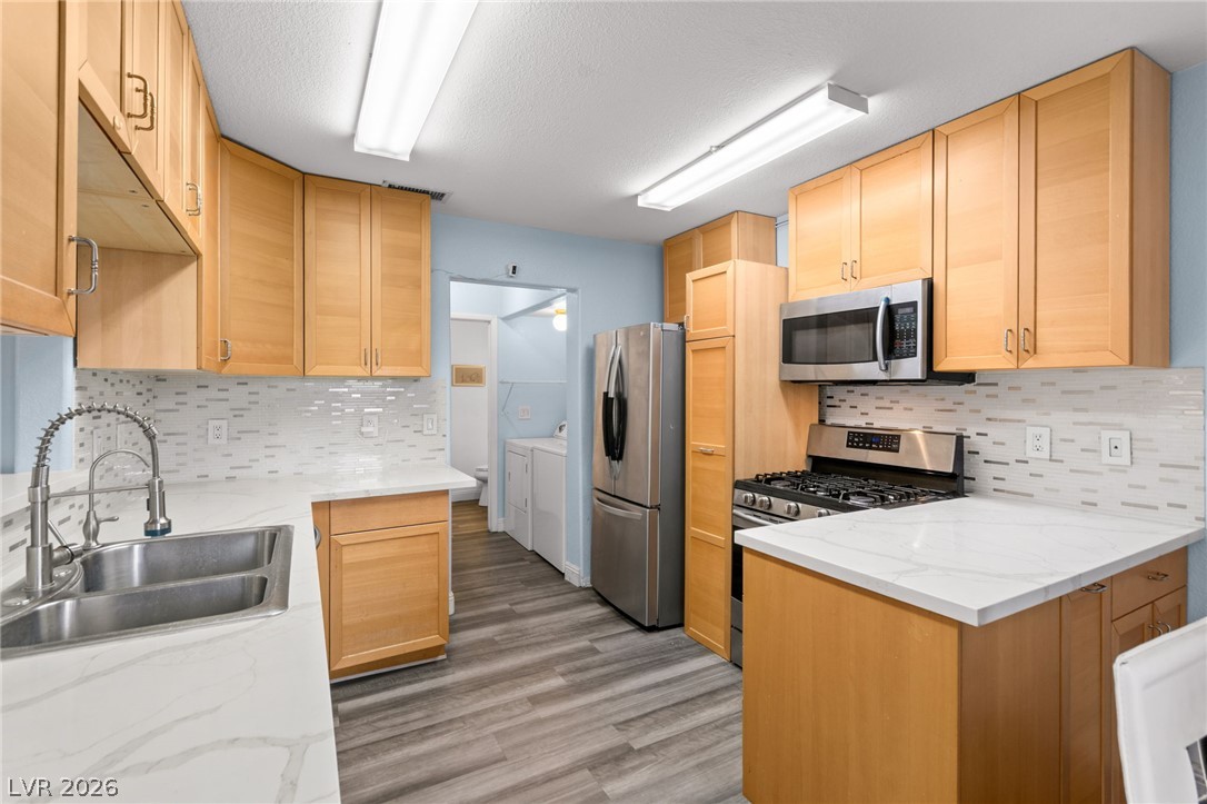 6905 Coral Rock Drive Las Vegas NV 89108