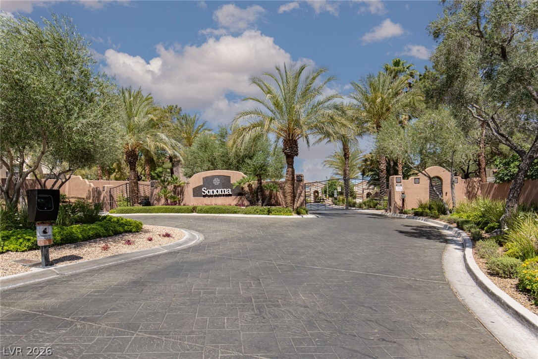 8513 Estrelita Drive Las Vegas NV 89128