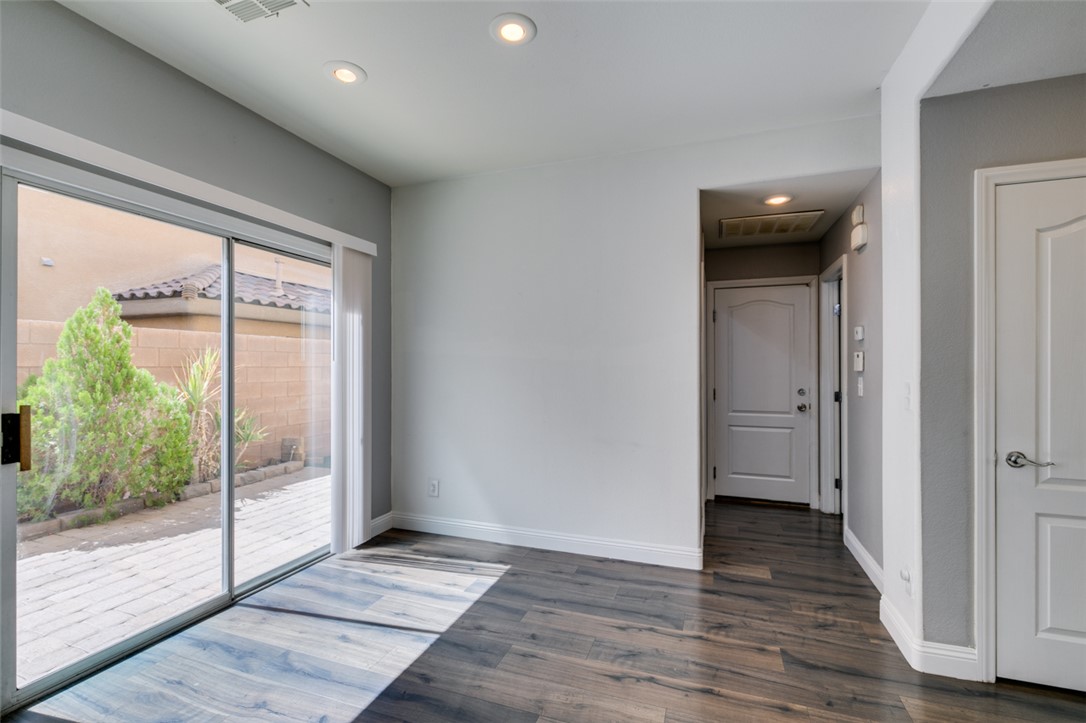 8365 Rygate Avenue Las Vegas NV 89178