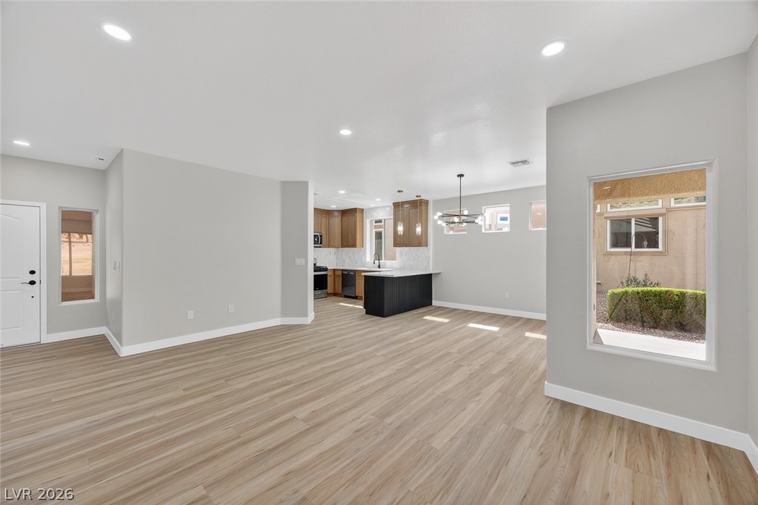 2125 Capestone Street Las Vegas NV 89134