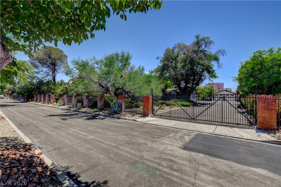 2001 Silver Avenue Las Vegas NV 89102