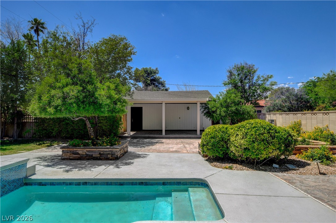 2001 Silver Avenue Las Vegas NV 89102