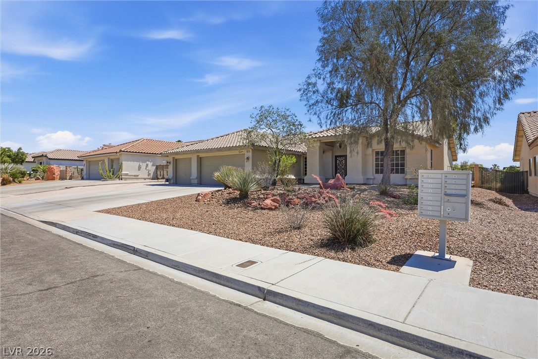 6908 Bienville Street Las Vegas NV 89131