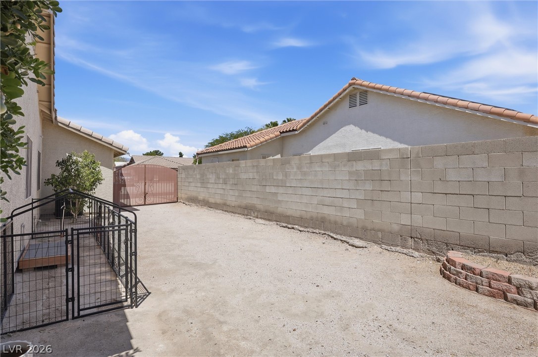 6908 Bienville Street Las Vegas NV 89131