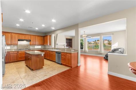 2900 Carmelo Drive Henderson NV 89052
