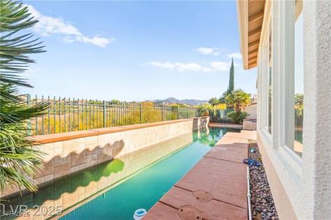 2900 Carmelo Drive Henderson NV 89052