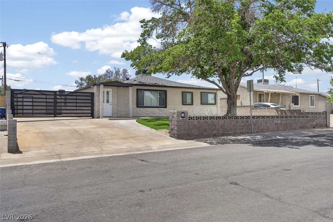 13 Mallory Street Henderson NV 89015