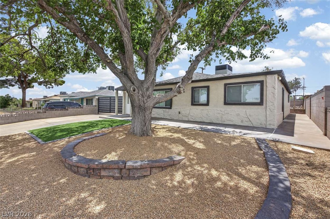 13 Mallory Street Henderson NV 89015