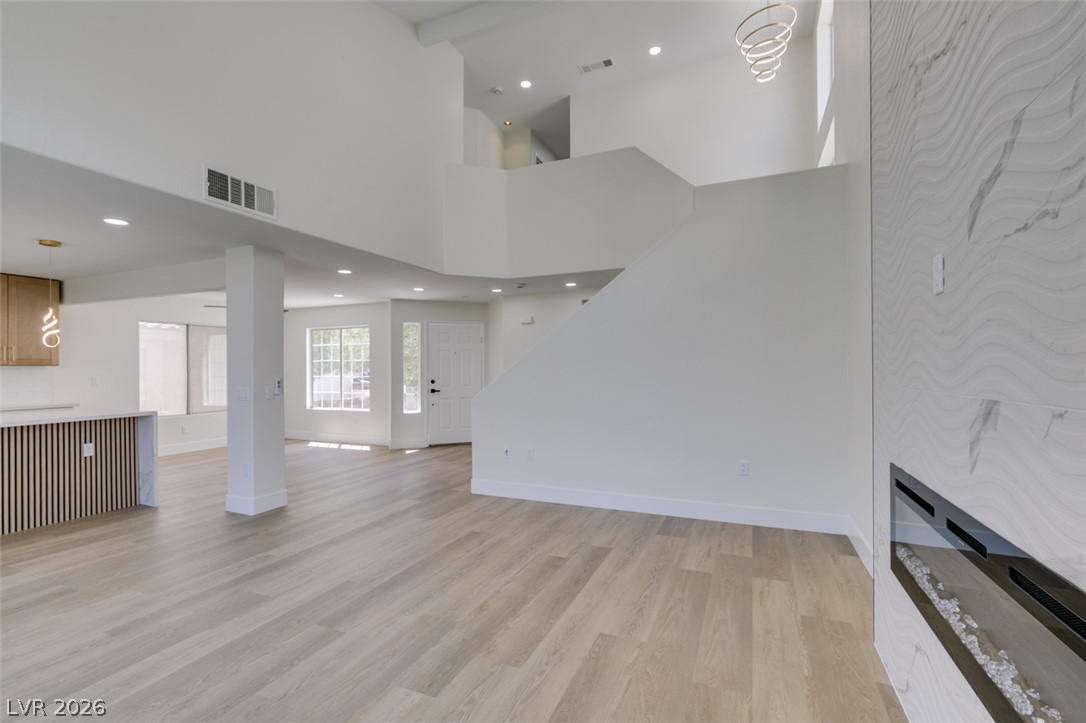 7708 License Street Las Vegas NV 89131