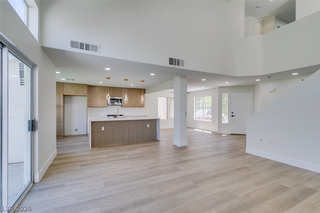 7708 License Street Las Vegas NV 89131