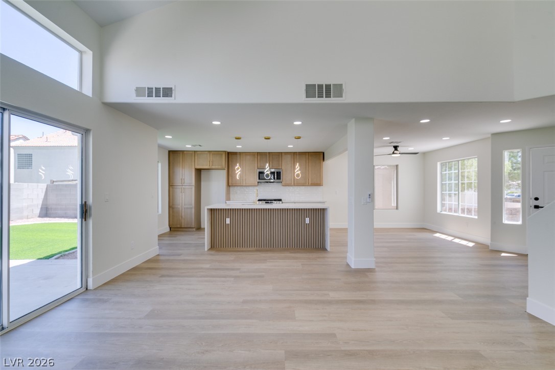 7708 License Street Las Vegas NV 89131
