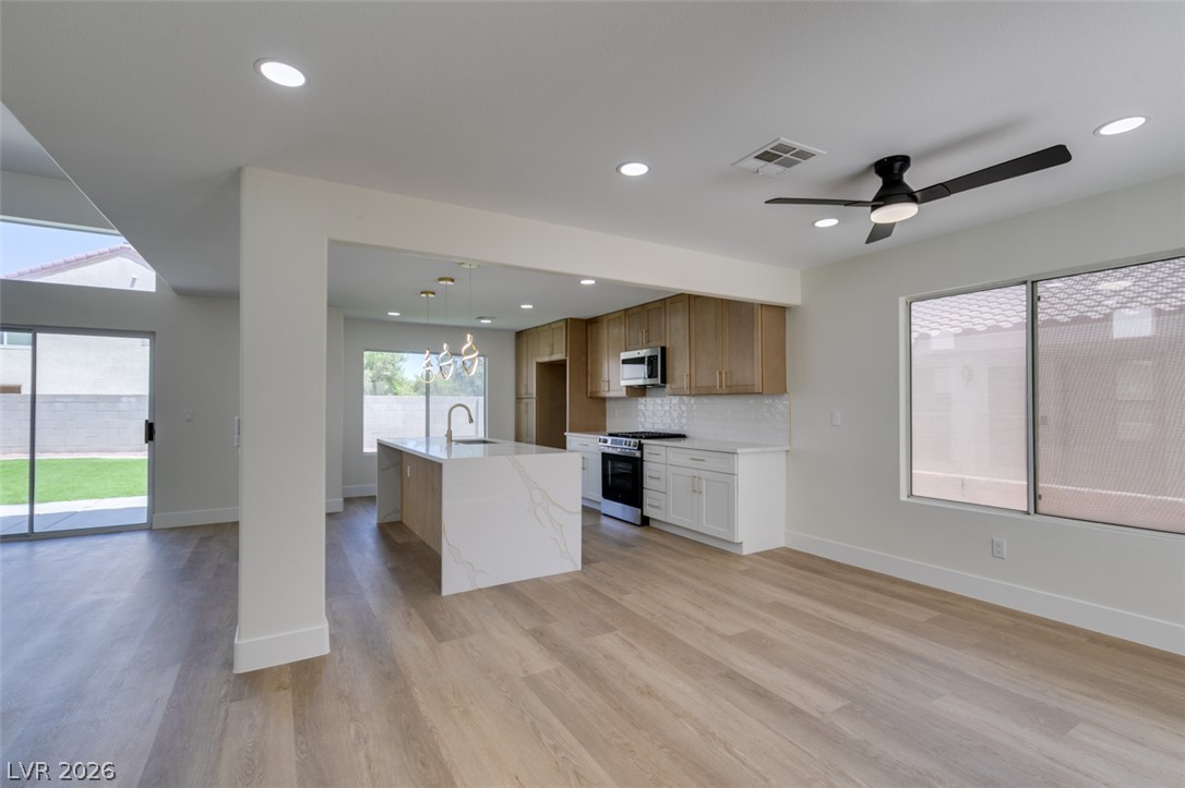 7708 License Street Las Vegas NV 89131