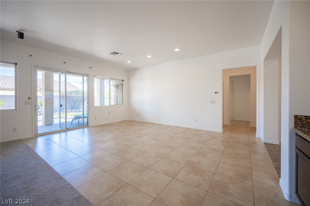 8618 Amber Autumn Street Las Vegas NV 89131