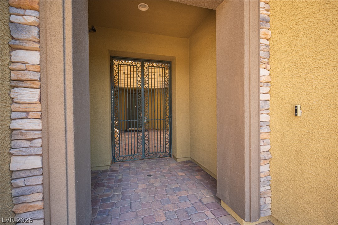 8618 Amber Autumn Street Las Vegas NV 89131