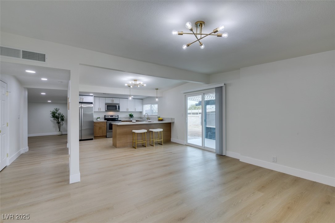 5052 Newton Drive Las Vegas NV 89122