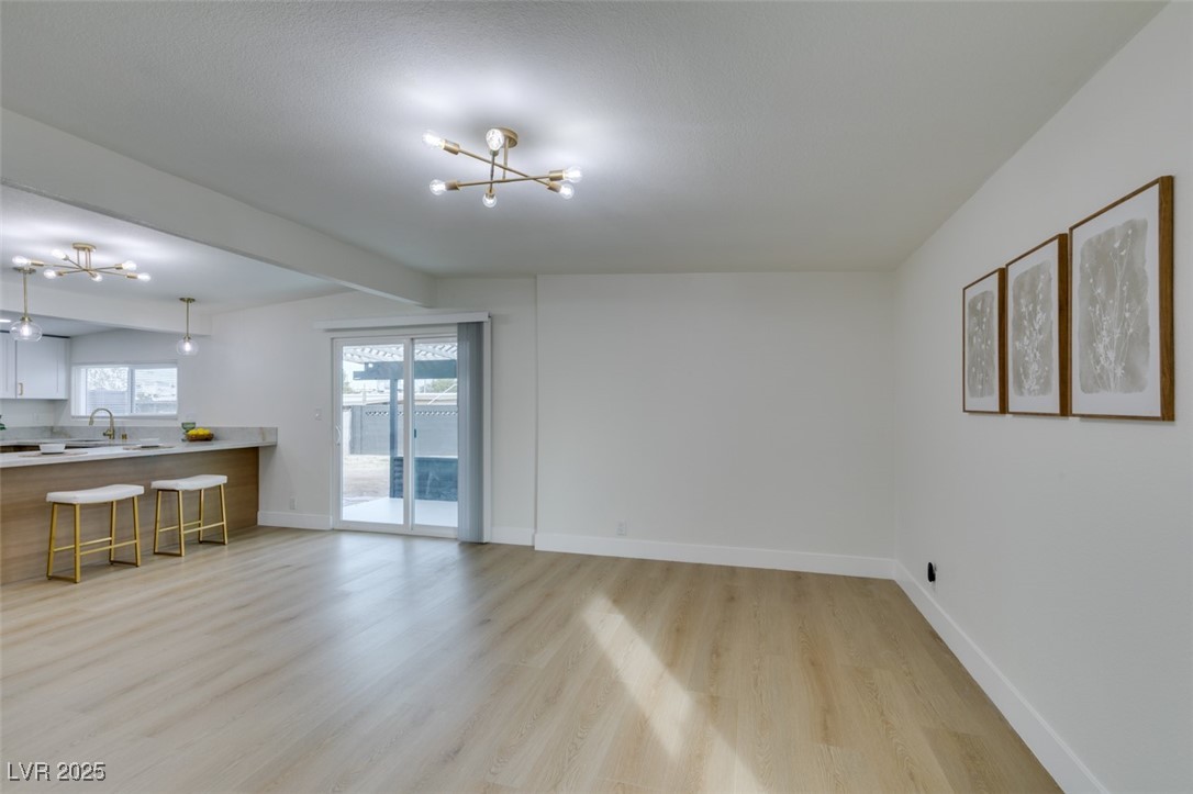 5052 Newton Drive Las Vegas NV 89122
