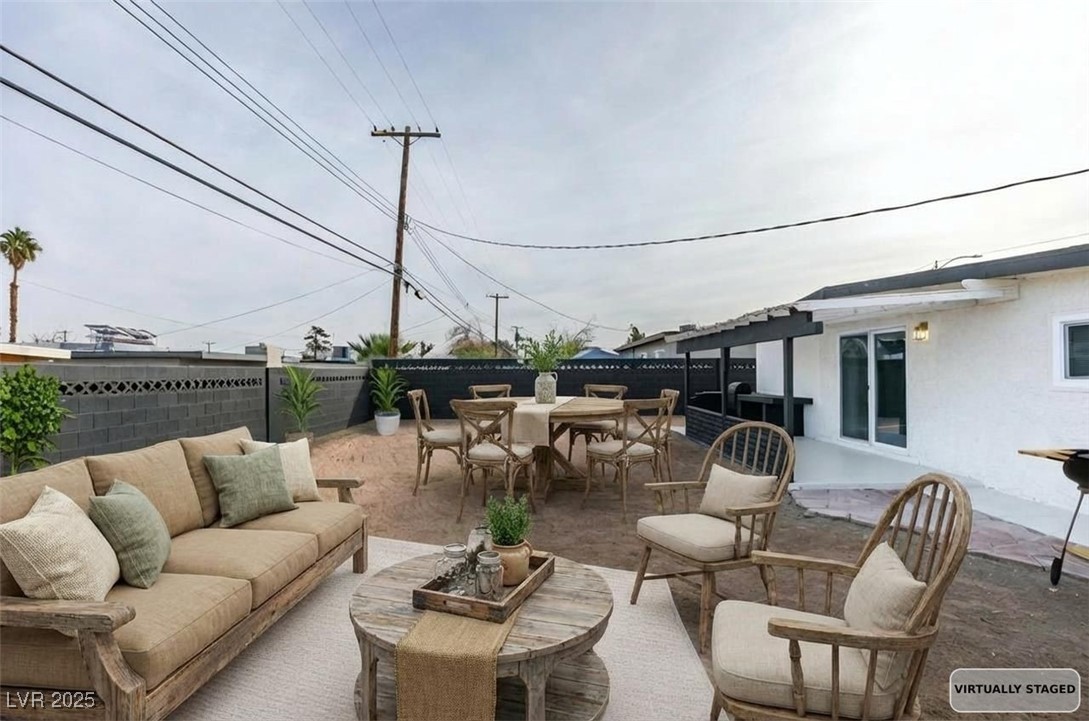 5052 Newton Drive Las Vegas NV 89122