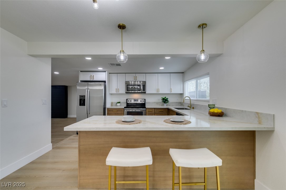 5052 Newton Drive Las Vegas NV 89122