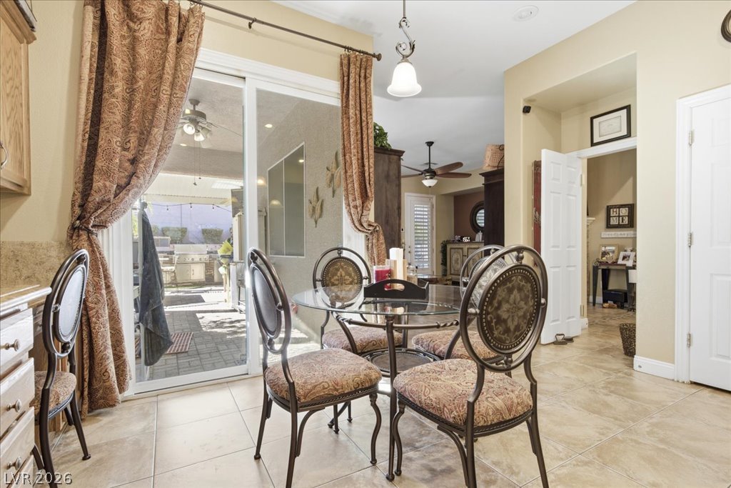 7233 Silver Valley Street Las Vegas NV 89149