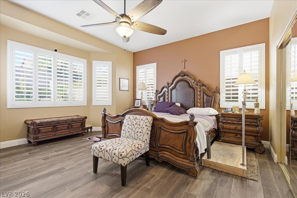 7233 Silver Valley Street Las Vegas NV 89149