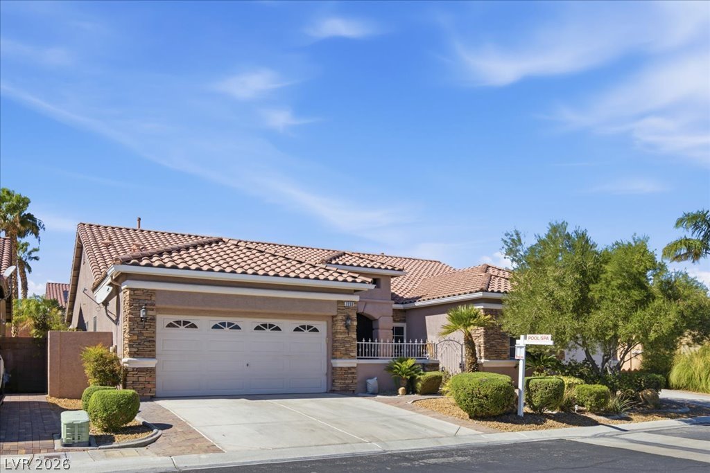 7233 Silver Valley Street Las Vegas NV 89149