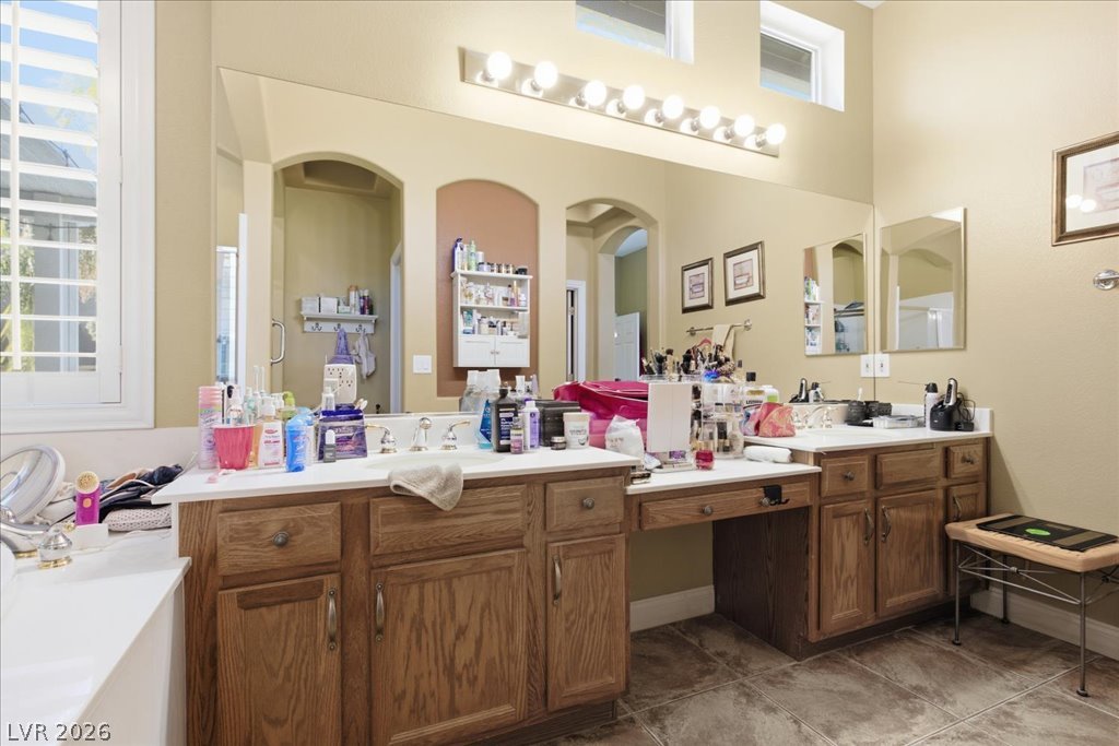 7233 Silver Valley Street Las Vegas NV 89149