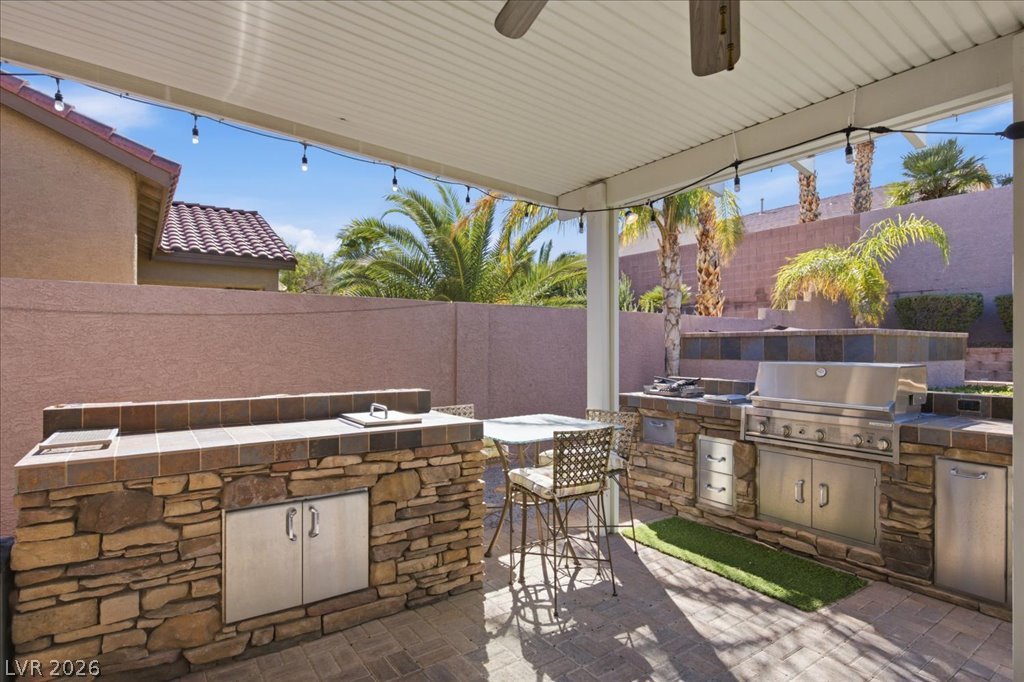 7233 Silver Valley Street Las Vegas NV 89149