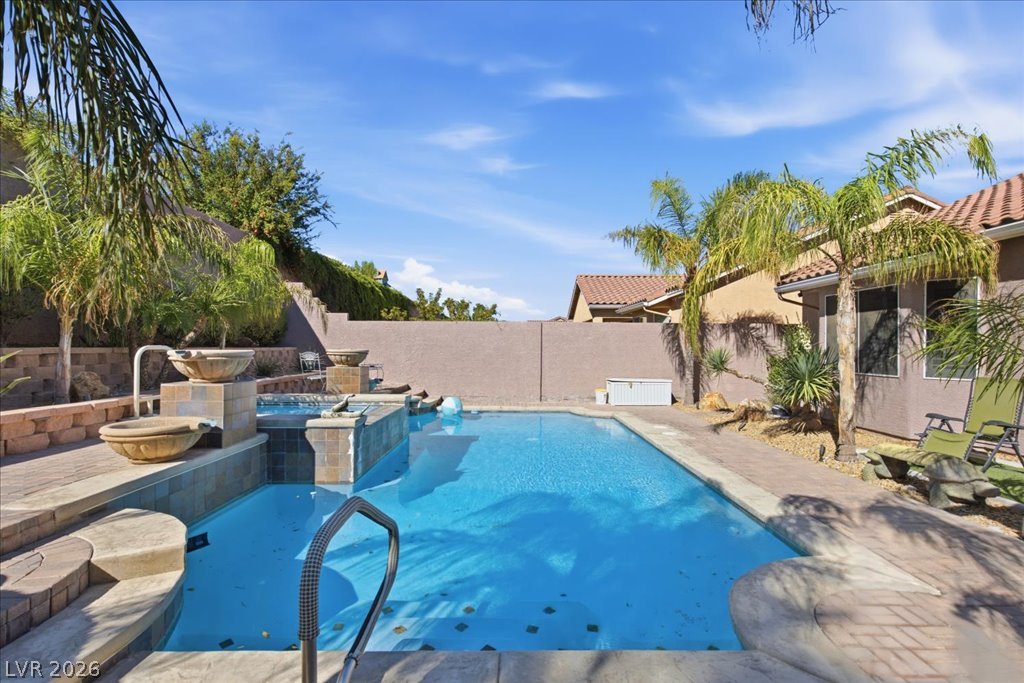 7233 Silver Valley Street Las Vegas NV 89149