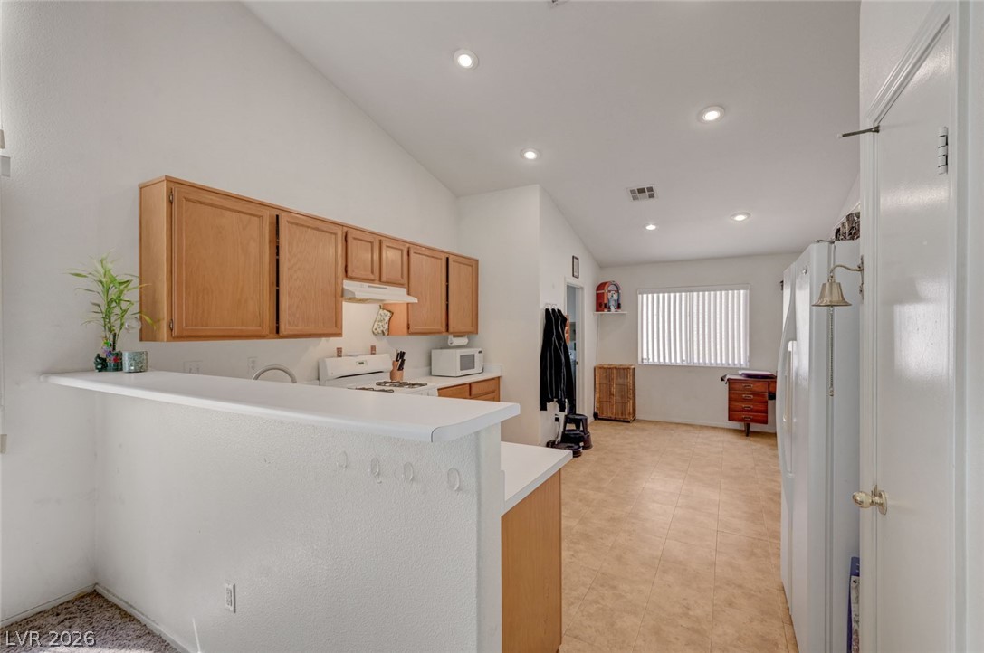 2106 Maui Surf Avenue North Las Vegas NV 89031