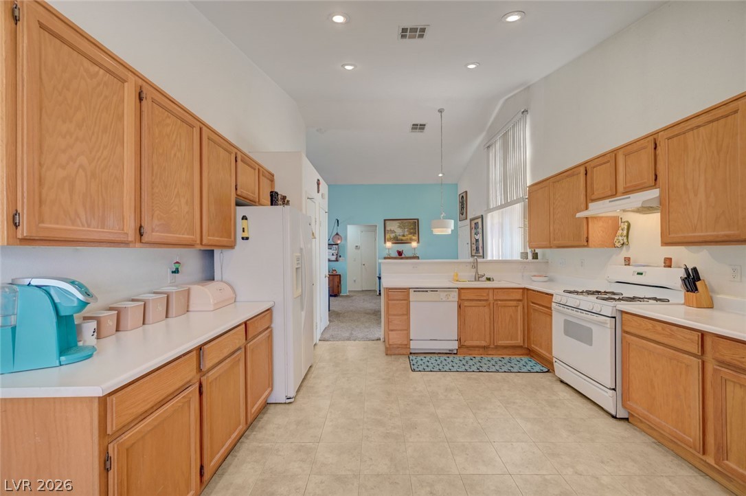 2106 Maui Surf Avenue North Las Vegas NV 89031